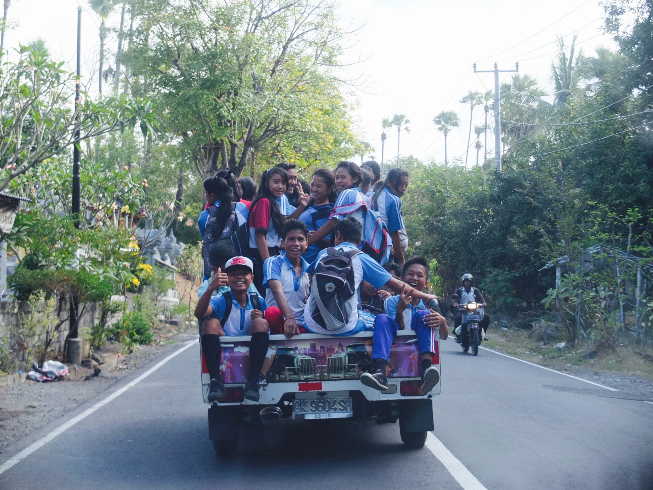 Balinese Kids in jeep